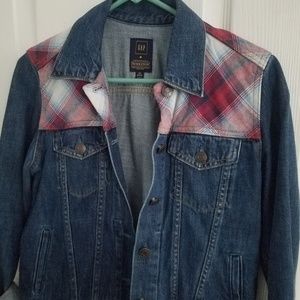 Jean jacked Gap size XS